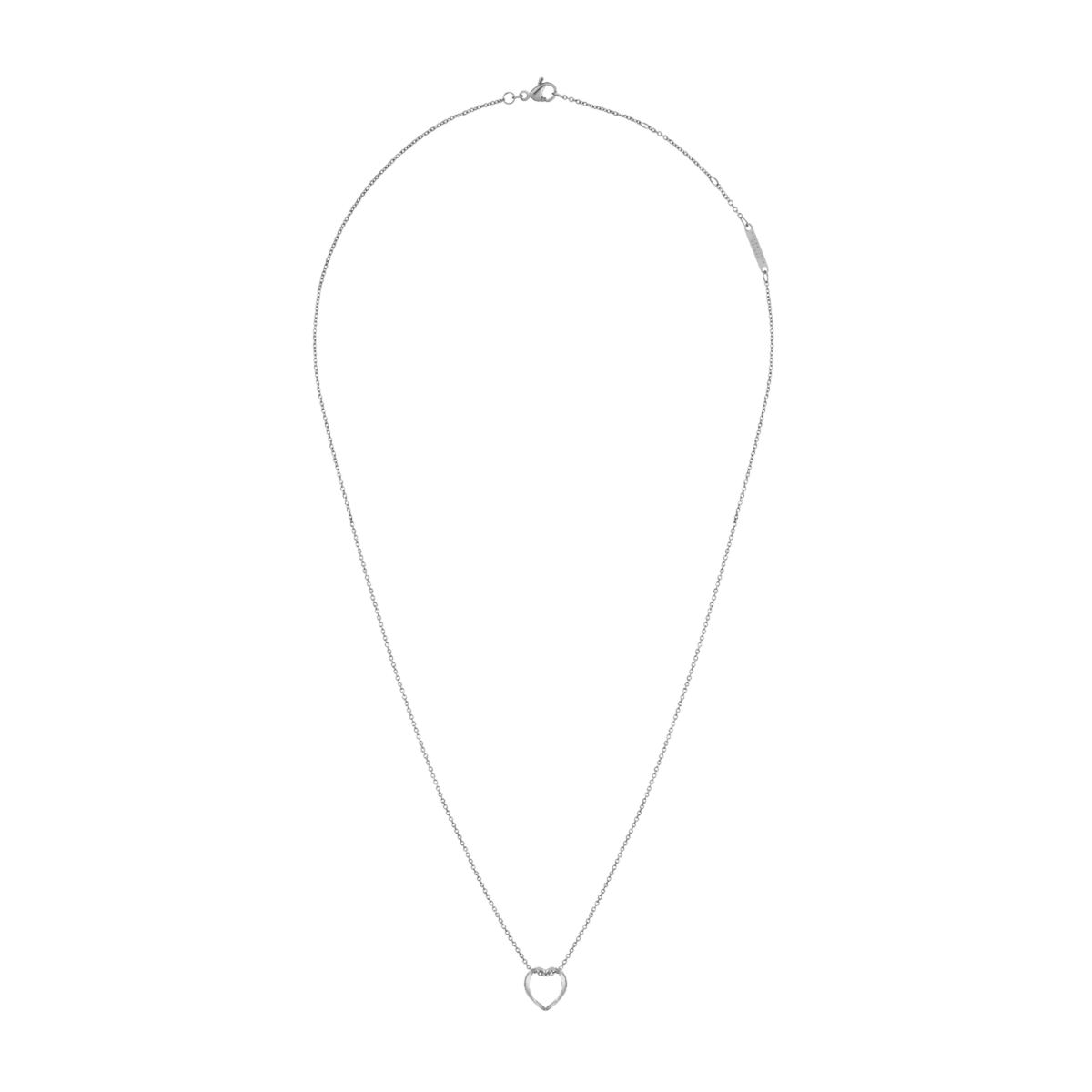 Collana Elan Le Cœur completa di chiusura a moschettone e catena regolabile, con indicazione della lunghezza totale e del posizionamento del ciondolo a forma di cuore in finitura argentata.