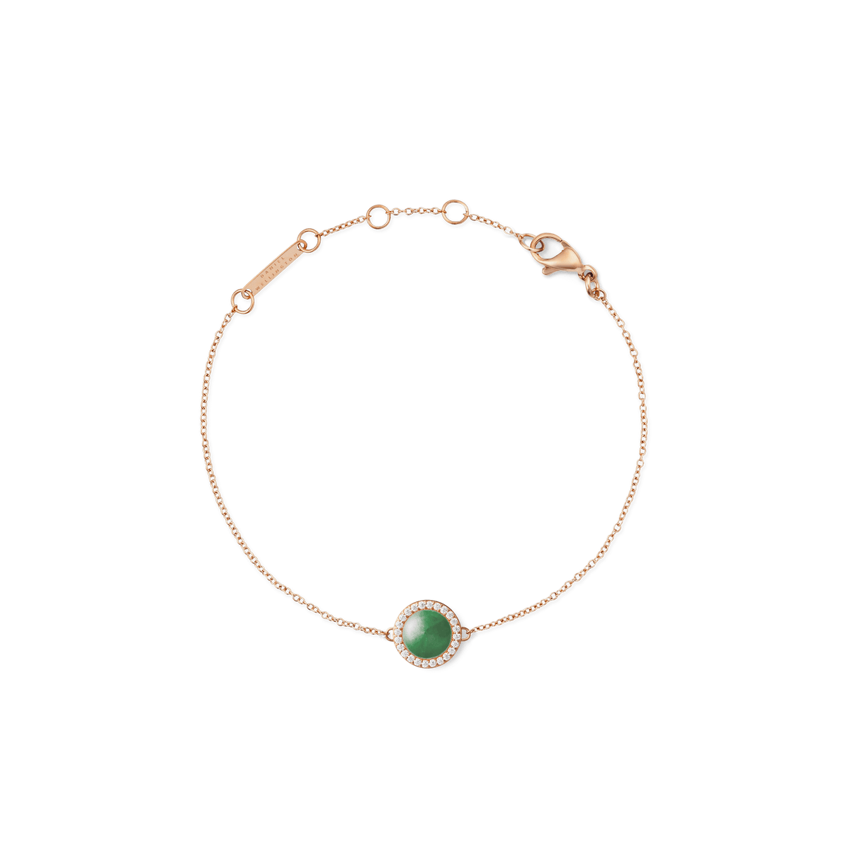 La pulsera Audrey Bracelet Jade Rose Gold presenta jade natural verde rodeado de circonitas blancas sobre una cadena fina de oro rosa con cierre mosquetón ajustable.