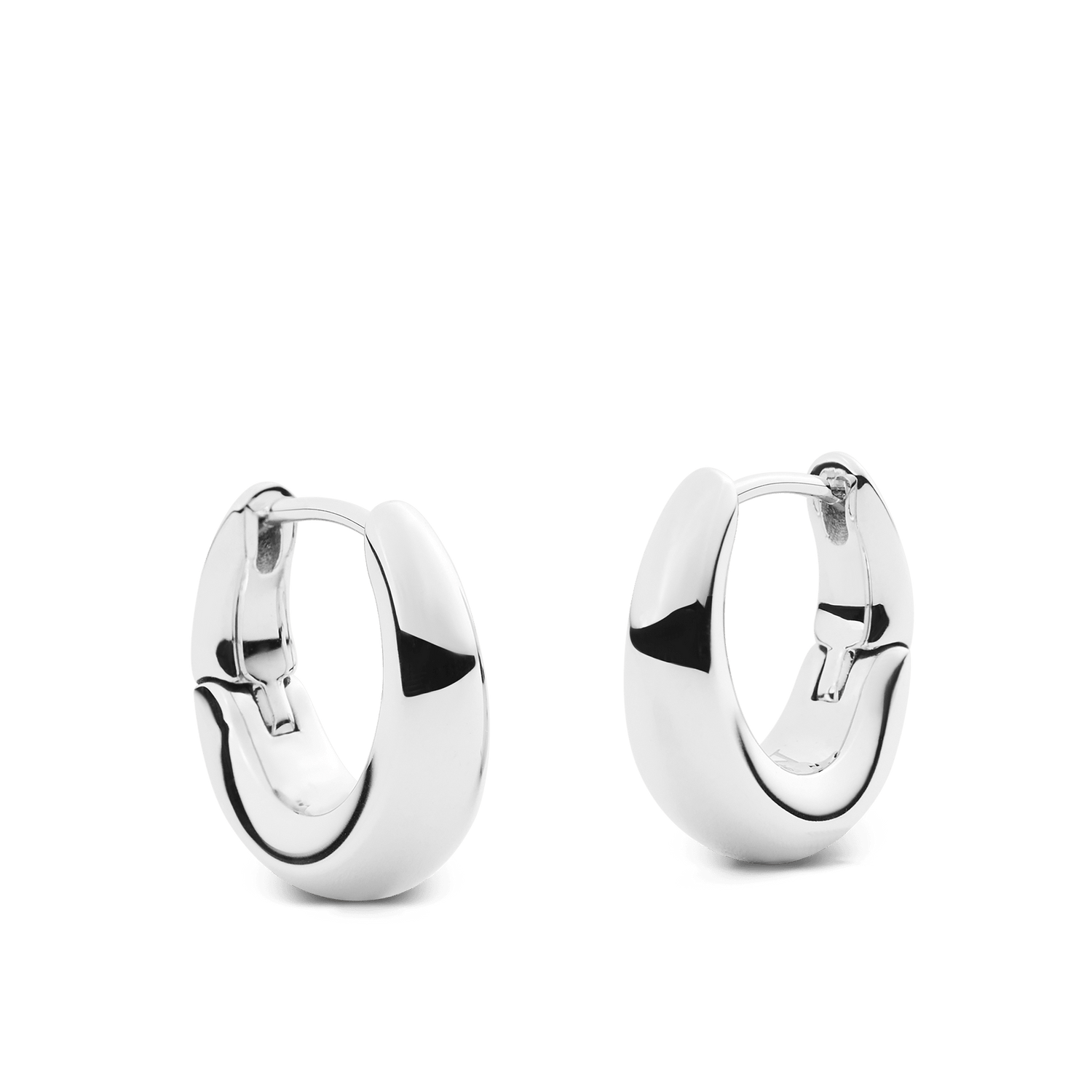 Flow Earring 15mm Silver